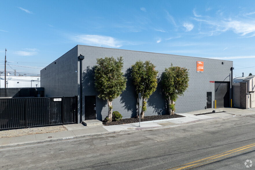 1700 Hayes Ave, Long Beach, CA for lease - Building Photo - Image 1 of 11