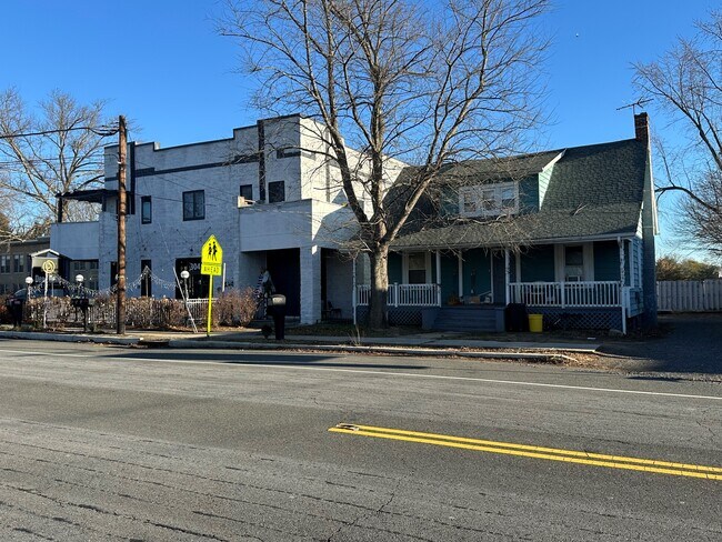 Plus de détails pour 304 Georges Rd, Dayton, NJ - Commerce de détail à vendre