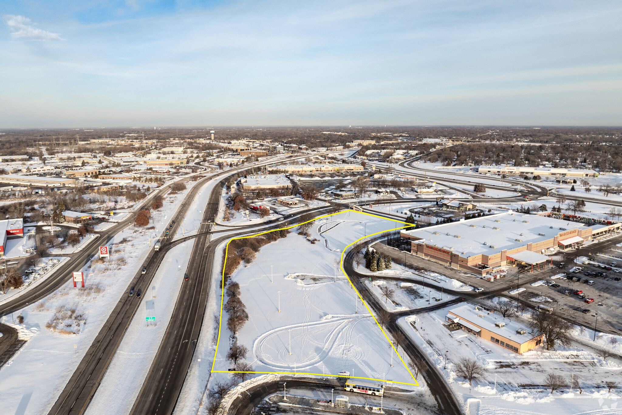 University Ave NE, Blaine, MN for lease Building Photo- Image 1 of 28