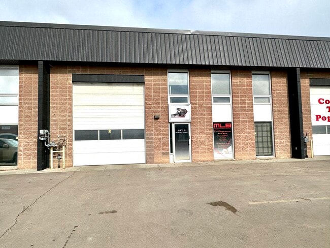More details for 4630 61 St, Red Deer, AB - Industrial for Lease