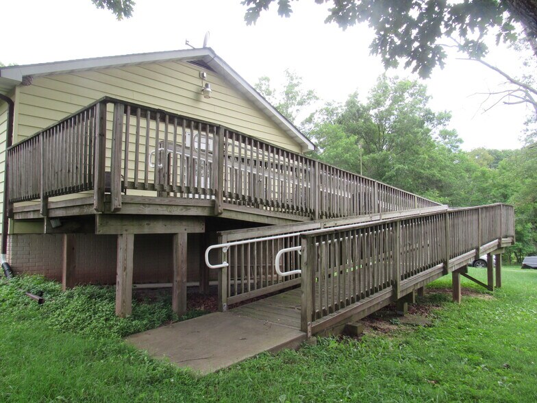 3217 Bert Koontz Rd, Taneytown, MD à vendre - Photo du bâtiment - Image 3 de 6