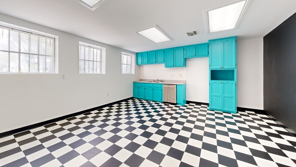 129-131 W 5th St, Long Beach, CA à vendre - Numérisation 3D de Matterport - Image 2 de 13