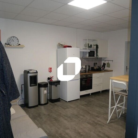 12-14 Rue Des Chauffours, Cergy à louer - Photo intérieure - Image 3 de 7