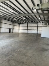 185 Warren Ave, Westbrook, ME for lease Interior Photo- Image 2 of 3