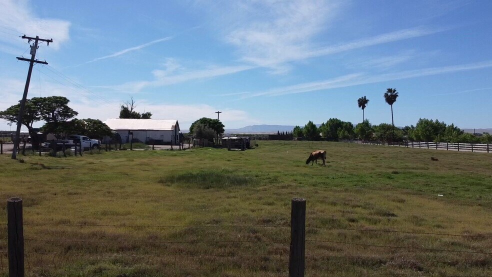 23429 Highway 152, Los Banos, CA à vendre - Vidéo sur l’inscription commerciale - Image 2 de 24