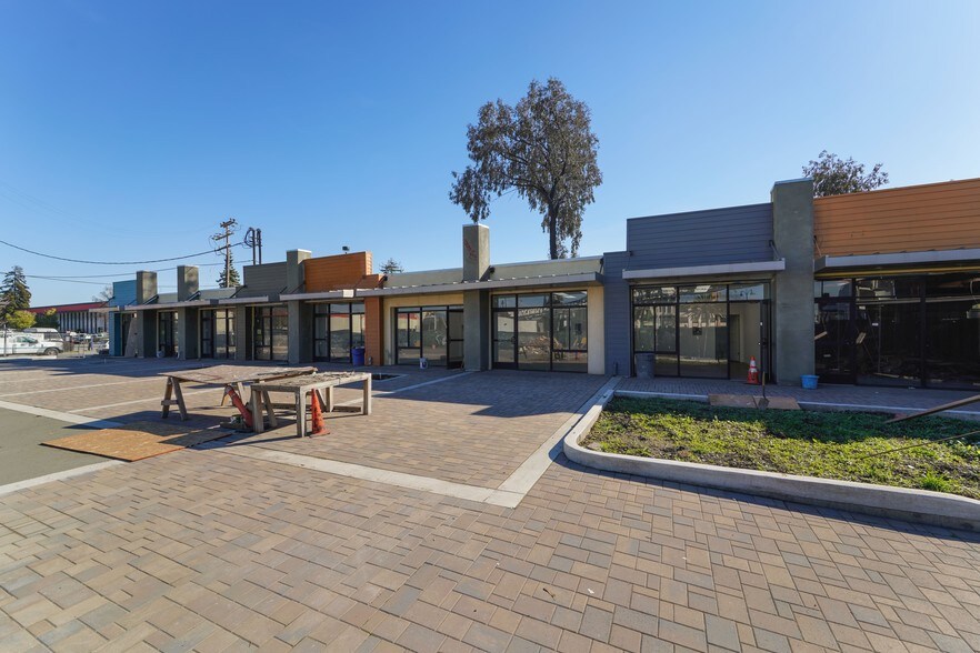 610-646 Hegenberger Rd, Oakland, CA à louer - Photo du bâtiment - Image 2 de 4