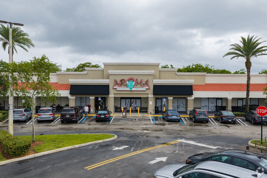 9054-9230 Glades Rd, Boca Raton, FL à louer - Photo du bâtiment - Image 3 de 8