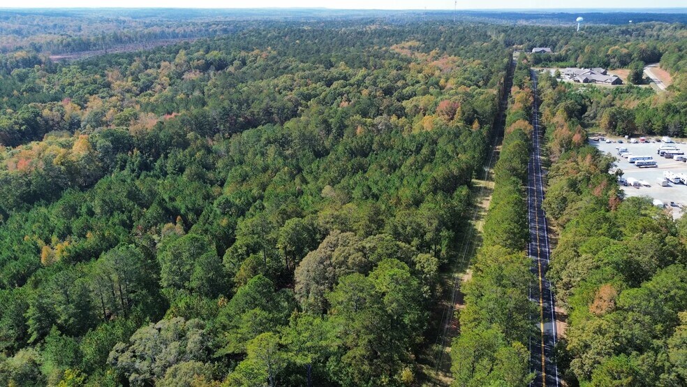 3649 Johnstonville Road, Forsyth, GA à vendre - Photo du bâtiment - Image 2 de 10