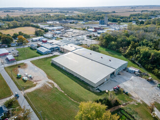 Plus de détails pour 512 S Main St, Carrollton, MO - Industriel à vendre