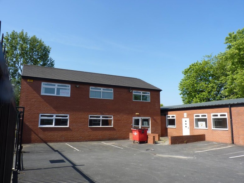 Canal St, Off Woodhouse Ln, Wigan for lease - Building Photo - Image 1 of 3