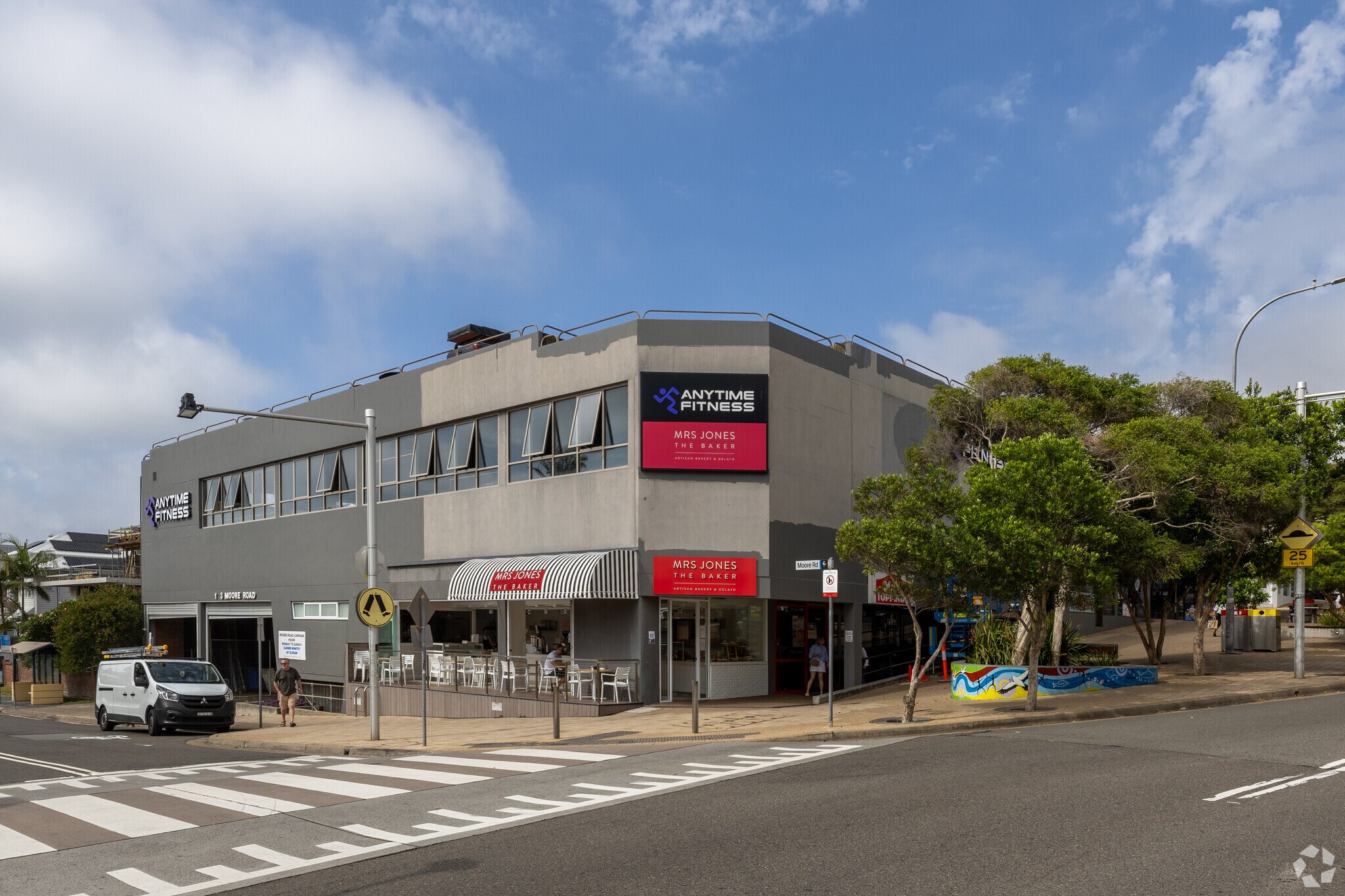 1-3 Moore Rd, FRESHWATER for sale Primary Photo- Image 1 of 7