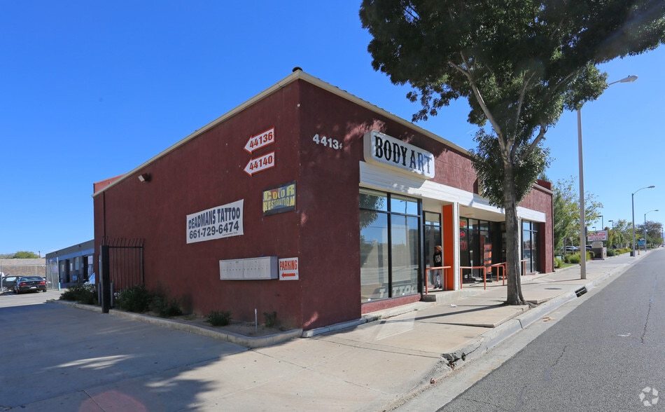 44134-44140 10th St W, Lancaster, CA for lease - Building Photo - Image 2 of 2