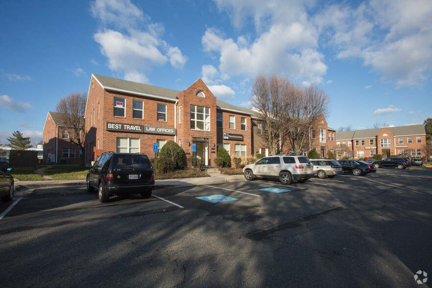 6090-6094 Franconia Rd, Alexandria, VA à vendre - Photo principale - Image 1 de 1