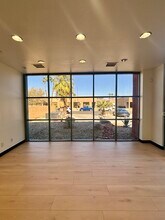 77-899 Wolf Rd, Palm Desert, CA for lease Interior Photo- Image 2 of 10