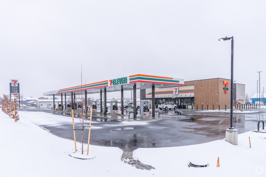 768 N Pleasant View Rd, Post Falls, ID for lease - Primary Photo - Image 2 of 4