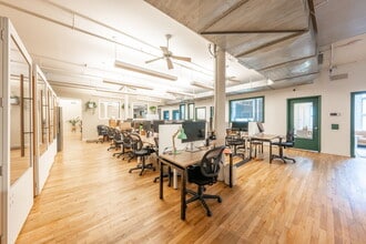 214-218 Sullivan St, New York, NY for lease Interior Photo- Image 2 of 12