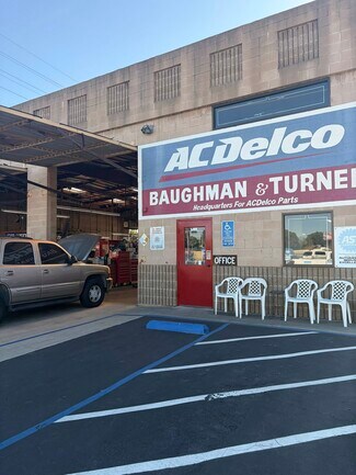 Plus de détails pour 275 E Walnut Way, Fullerton, CA - Commerce de détail à louer