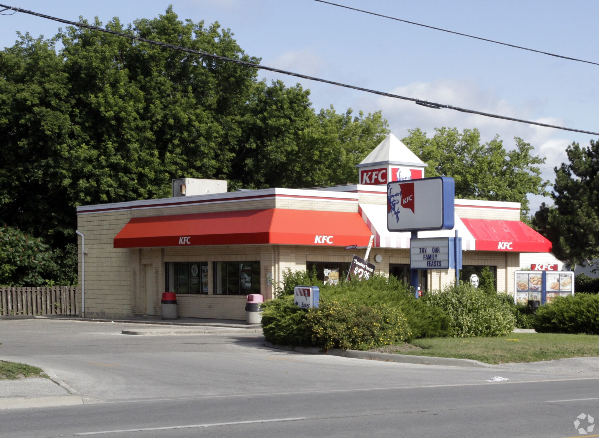 270 The Queensway S, Georgina, ON à vendre Photo principale- Image 1 de 3