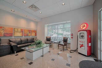 19855 Greenwind Chase Dr, Houston, TX for lease Interior Photo- Image 1 of 32