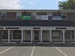 32 N Beverwyck Rd, Lake Hiawatha, NJ for lease Interior Photo- Image 1 of 1