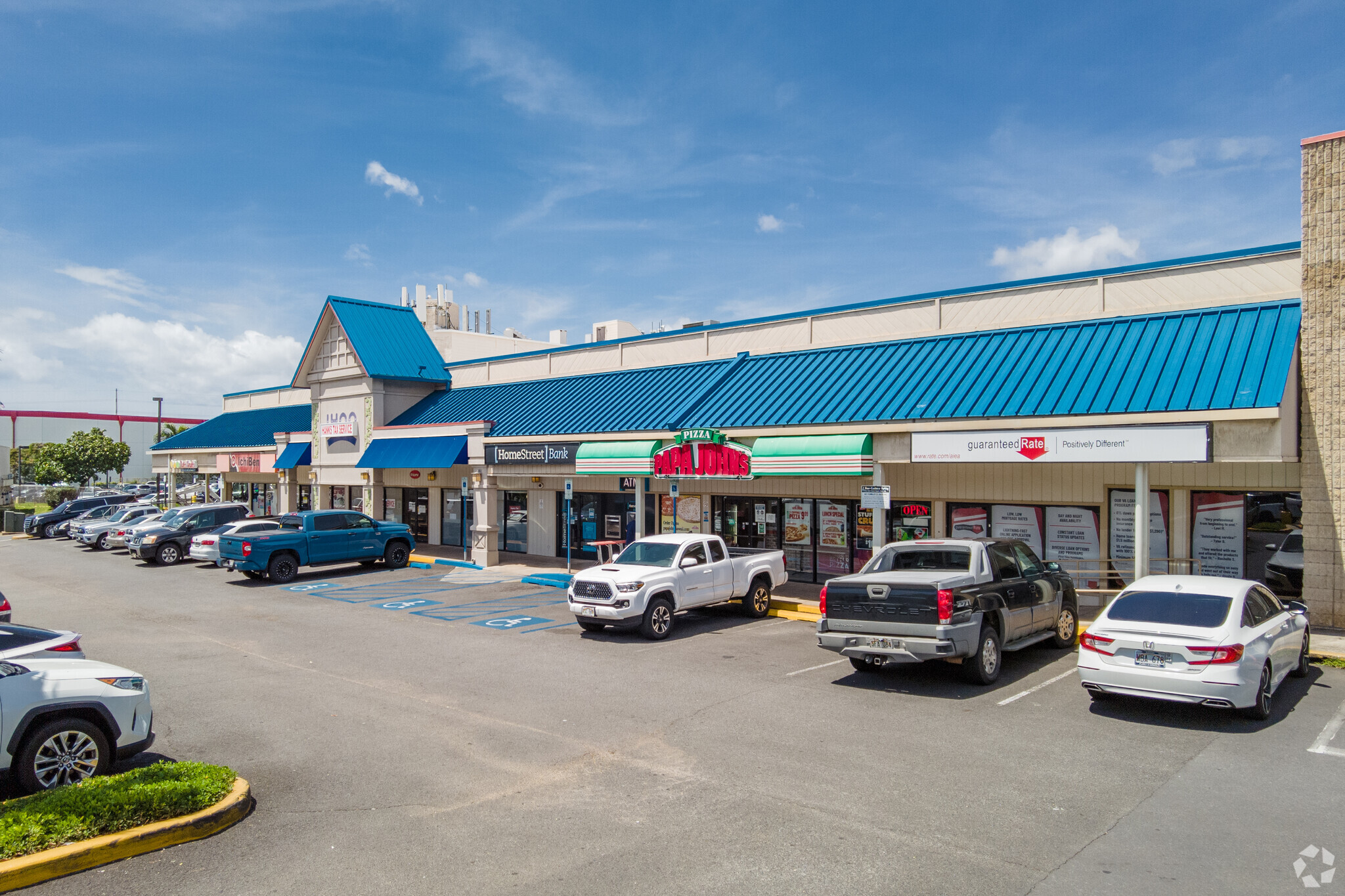 98-1254 Kaahumanu St, Pearl City, HI for lease Building Photo- Image 1 of 7