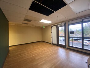 5 Financial Plz, Napa, CA for lease Interior Photo- Image 2 of 5