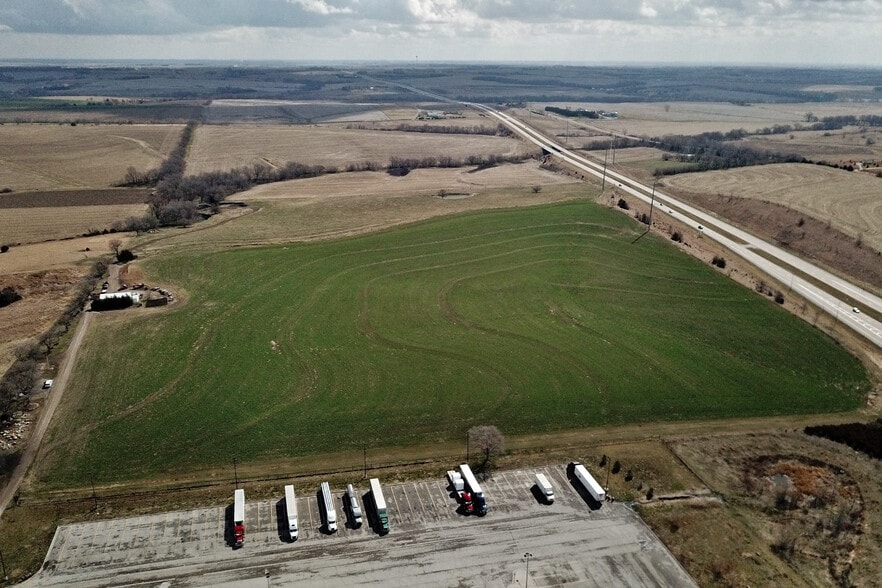 235 NE-50 Hwy, Syracuse, NE à vendre - Aérien - Image 3 de 5