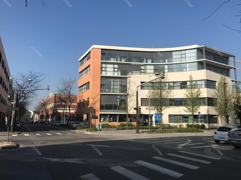 10 Rue Edouard Mignot, Reims for lease - Building Photo - Image 1 of 4