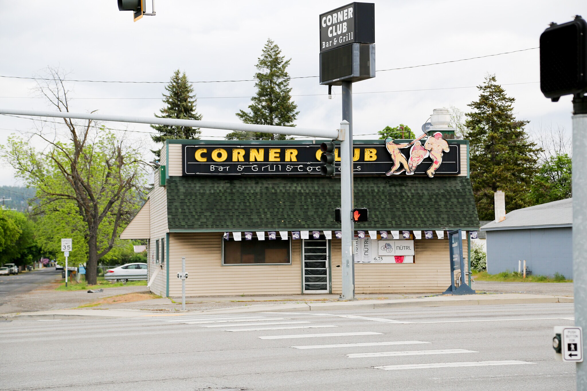 7503 E Trent Ave, Spokane, WA à vendre Photo principale- Image 1 de 1