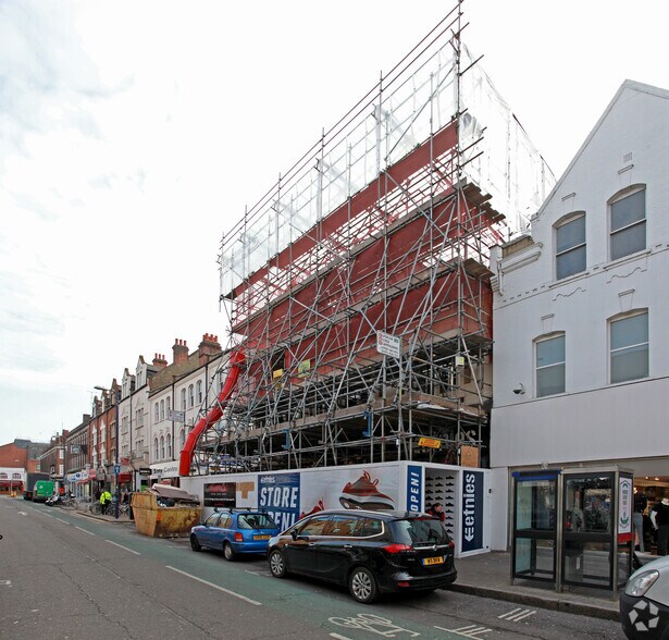 30-36 Fife Rd, Kingston Upon Thames à louer - Photo du bâtiment - Image 2 de 4