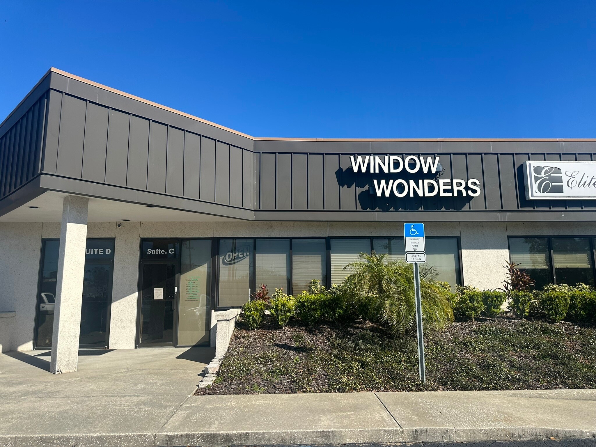 105 N Falkenburg Rd, Tampa, FL for lease Interior Photo- Image 1 of 7