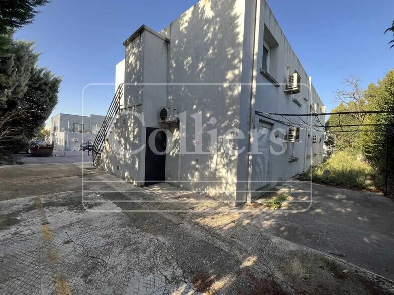 795 Rue André Ampère, Aix-en-Provence à louer - Photo du bâtiment - Image 3 de 14