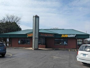 3615 N Wisconsin Ave, Peoria, IL for lease Building Photo- Image 1 of 1