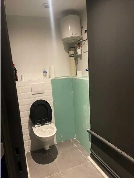 Commerce de détail dans Paris à louer - Photo du bâtiment - Image 3 de 15