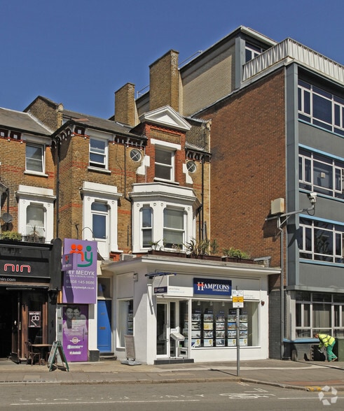 20-20B The Mall, London for lease - Primary Photo - Image 1 of 6
