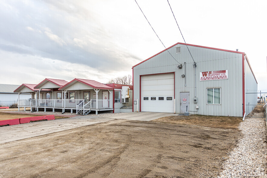 10 Boulder Blvd, Stony Plain, AB for sale - Building Photo - Image 1 of 8