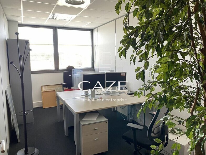 Bureau dans Villenave-d'Ornon à vendre - Photo intérieure - Image 3 de 7