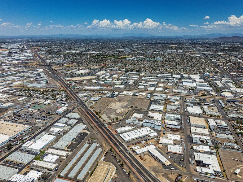 2956 W Osborn Rd, Phoenix, AZ à vendre - Photo du bâtiment - Image 2 de 6