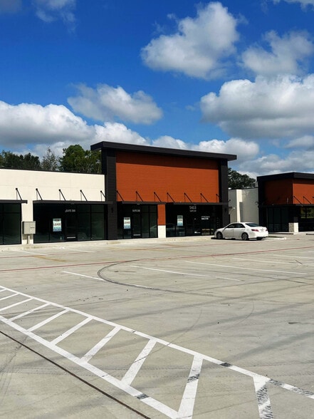 5413 Aldine Bender rd, Houston, TX for lease - Building Photo - Image 3 of 8