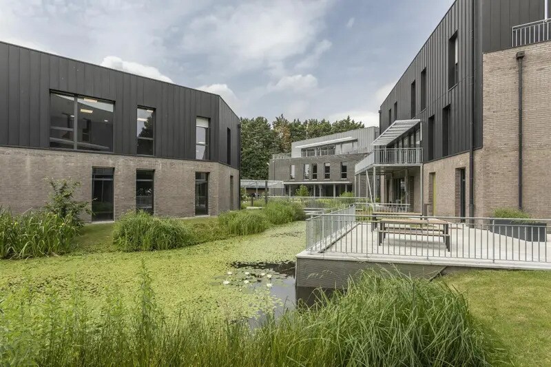 61 Rue De La Cimaise, Villeneuve-d'Ascq à louer Photo du bâtiment- Image 1 de 12