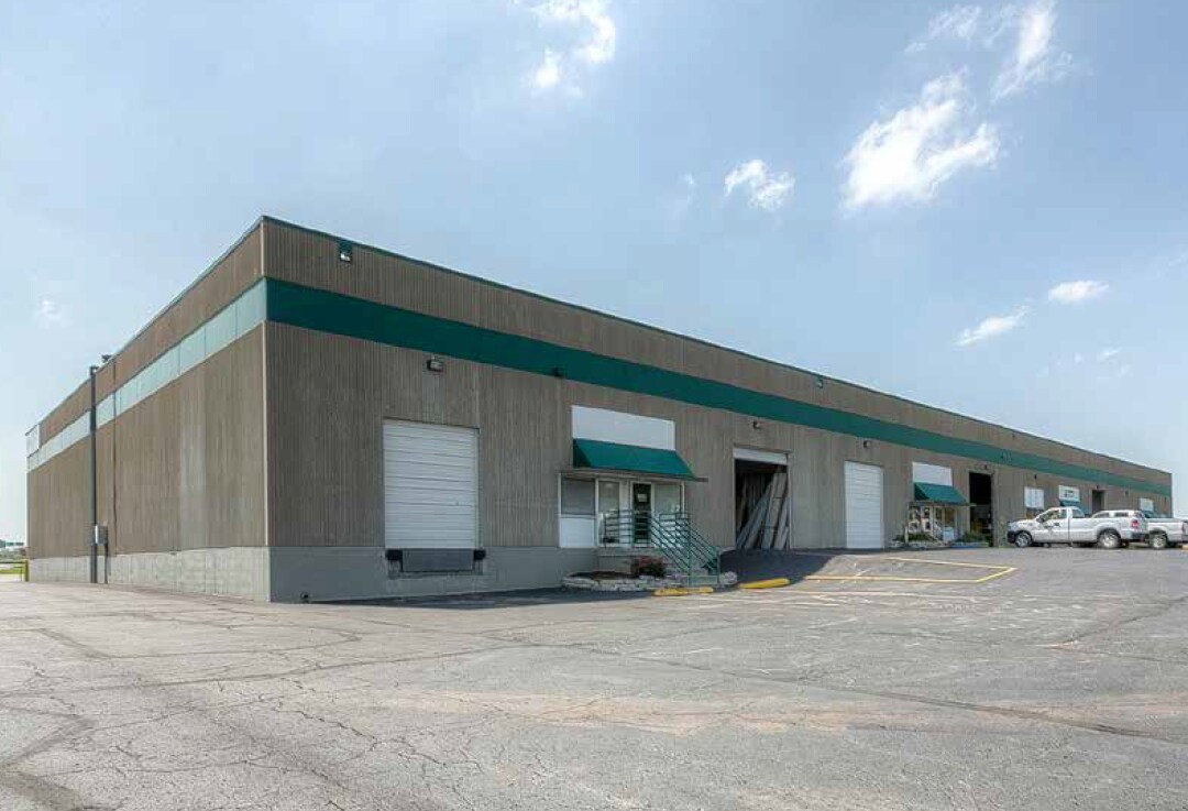 200-230 NW Business Park Ln, Riverside, MO for lease Primary Photo- Image 1 of 10