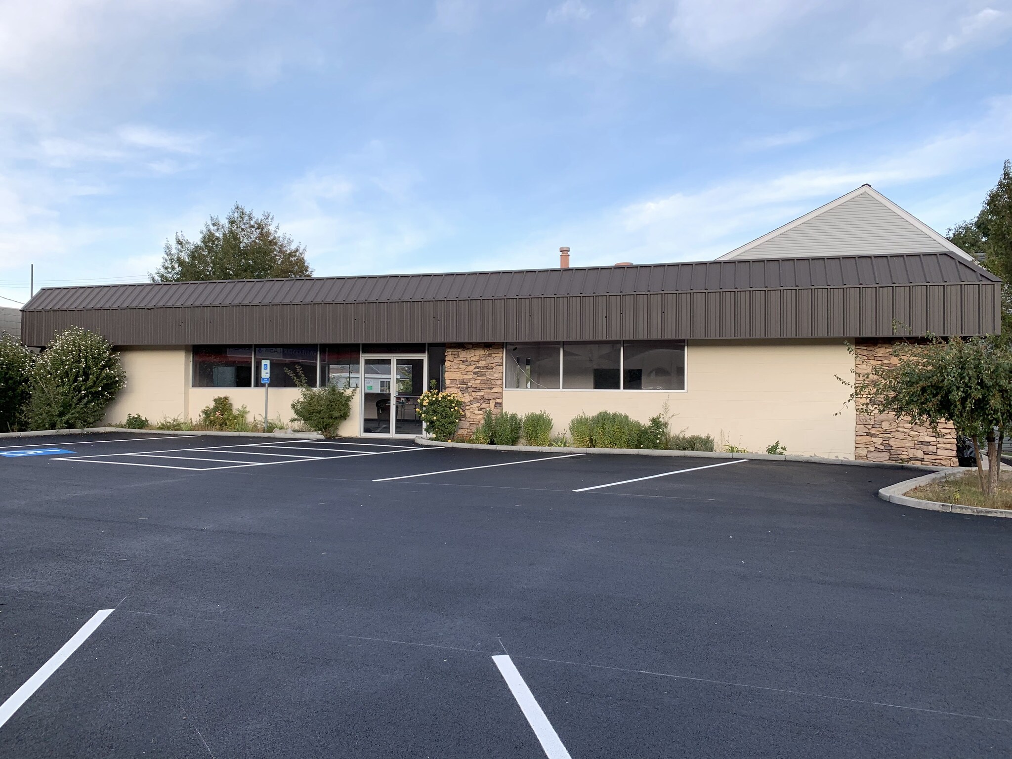 651 S Carson St, Carson City, NV for lease Building Photo- Image 1 of 16