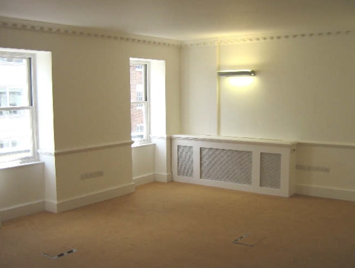33 Bruton St, London for lease - Interior Photo - Image 1 of 4