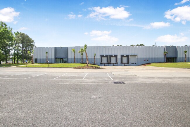 Plus de détails pour 7391 Pepperdam Ave, North Charleston, SC - Industriel à louer