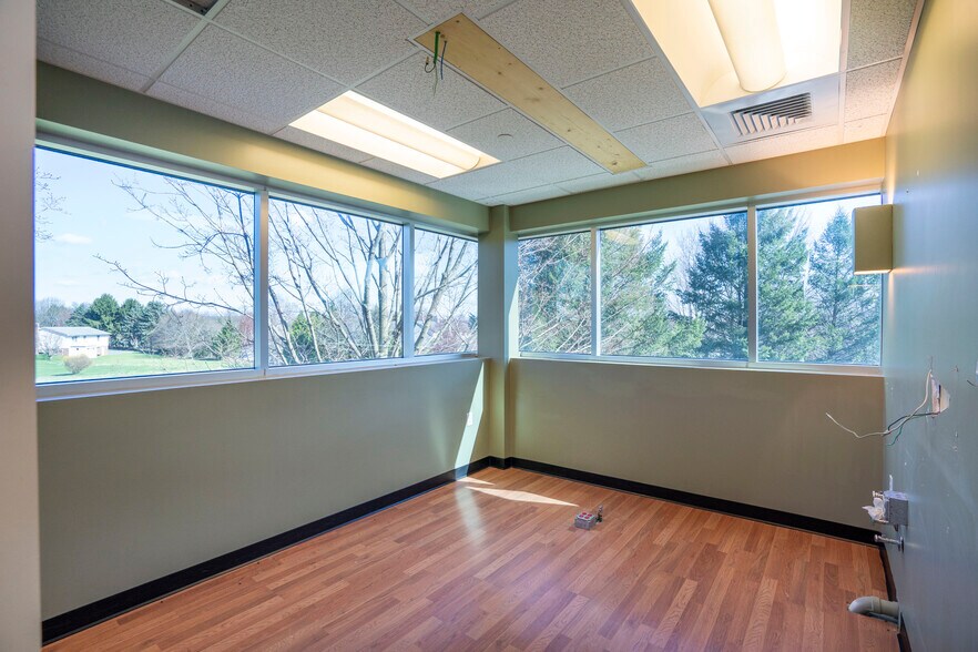 2601 Gateway Dr, State College, PA à vendre - Photo du bâtiment - Image 2 de 21