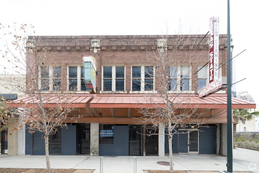 327-331 W Commerce St, San Antonio, TX à louer - Photo principale - Image 1 de 16