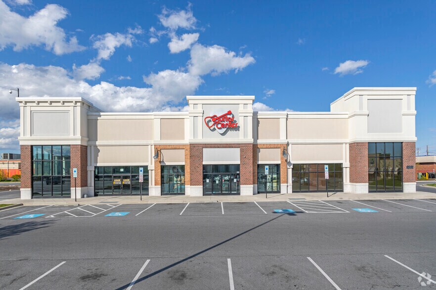 14828 Baltimore Ave, Laurel, MD à louer - Photo du bâtiment - Image 2 de 31