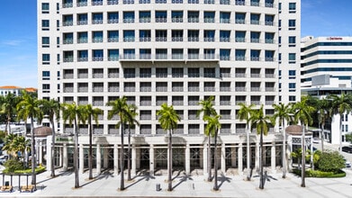 2800 Ponce de Leon Blvd, Coral Gables, FL for lease Interior Photo- Image 2 of 12
