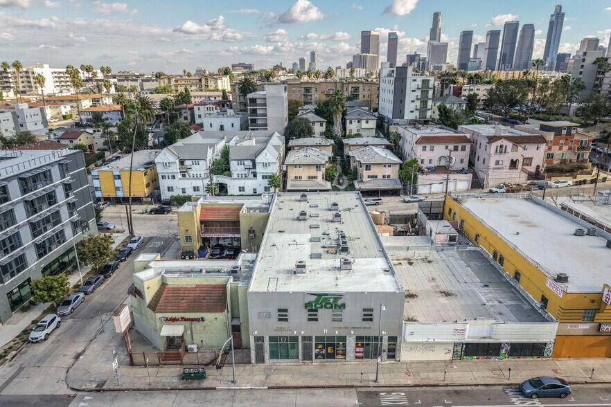 176-178 S Alvarado St, Los Angeles, CA for sale - Building Photo - Image 2 of 26