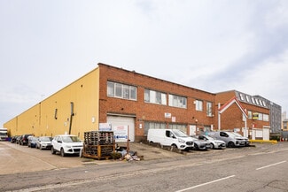More details for 21 Wadsworth Rd, Greenford - Industrial for Lease